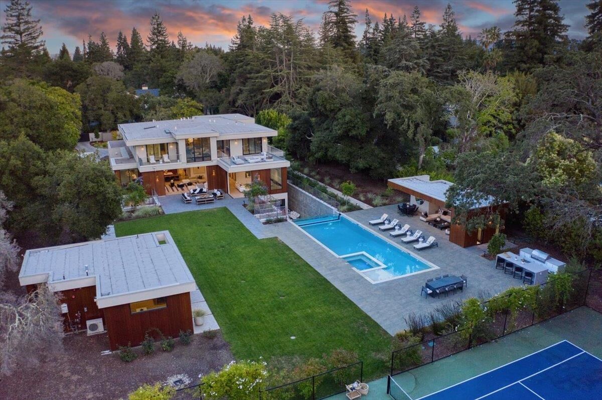 Property Photo: 88 Tuscaloosa Avenue CA 94027