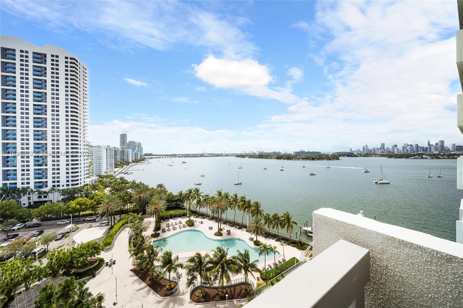 Property Photo:  1500 Bay Rd 1228S  FL 33139 