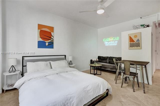 Property Photo:  255 W 24th St 204  FL 33140 