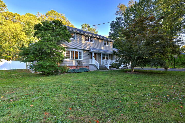 5288 Madison Avenue  Trumbull CT 06611 photo