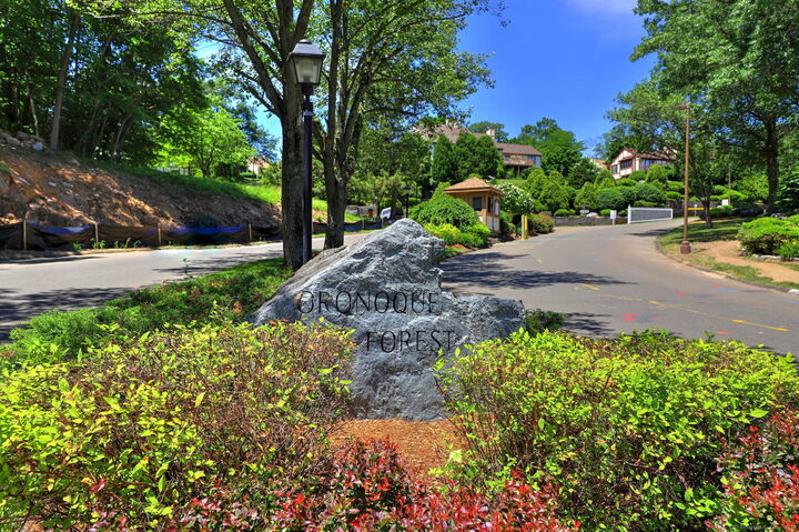 Property Photo: 690 Forest Road 702 CT 06516