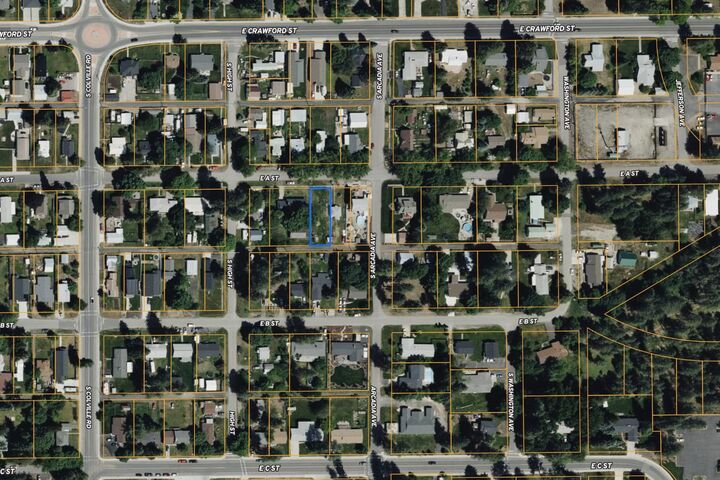 Property Photo:  614 E A St  WA 99006 