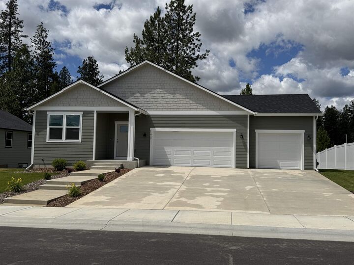407 N Arcadia Ave  Deer Park WA 99006 photo