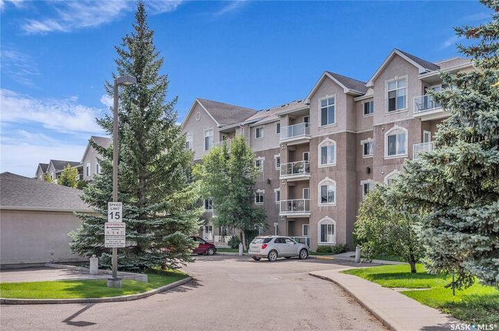 Property Photo:  235 Herold Terrace 414  SK S7V 1J2 