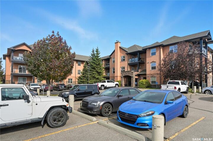 Property Photo: 103 Wellman Crescent B103 SK S7T 0C1