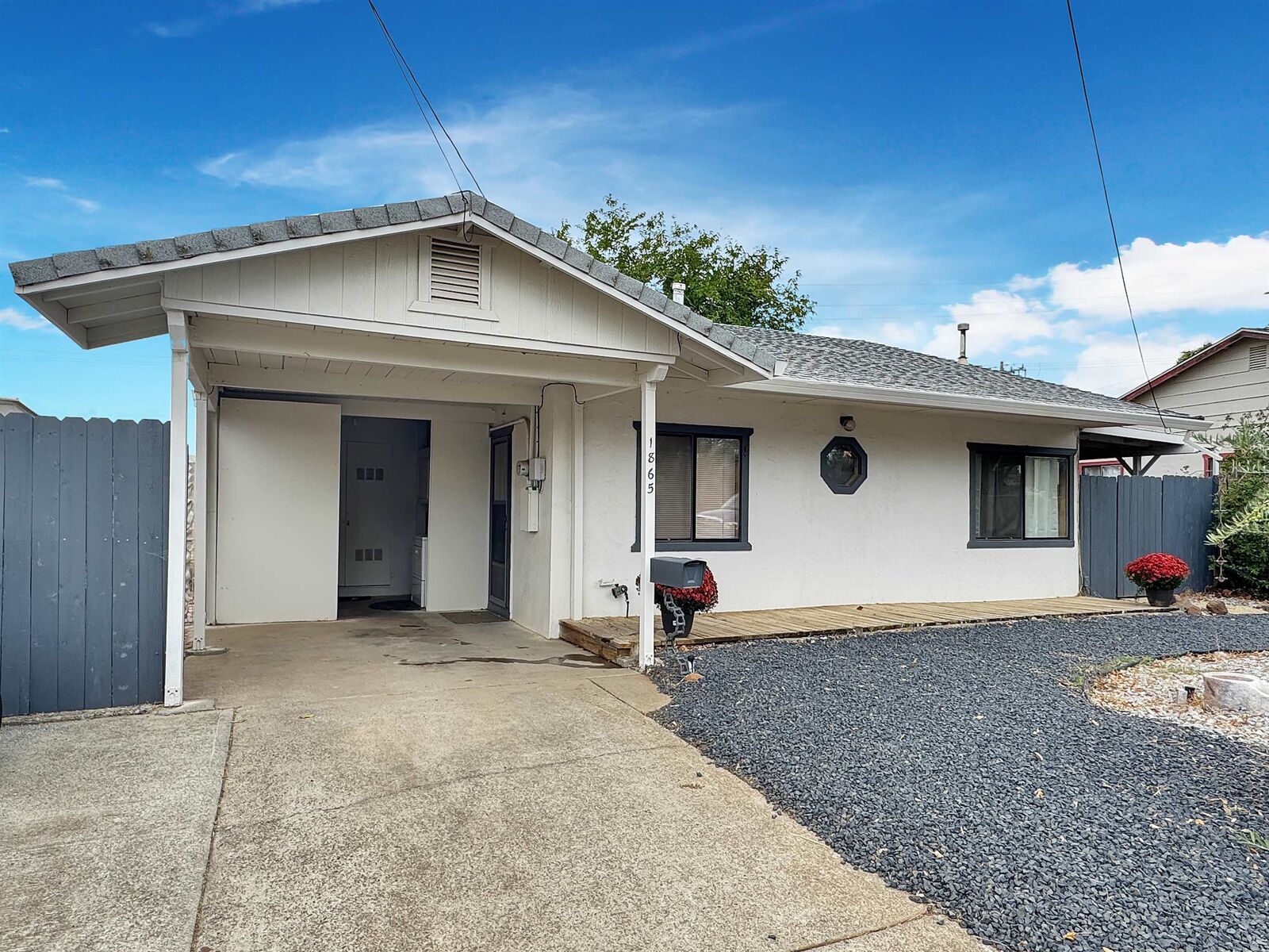 Property Photo: 1865 Douglass Street CA 96080-9999