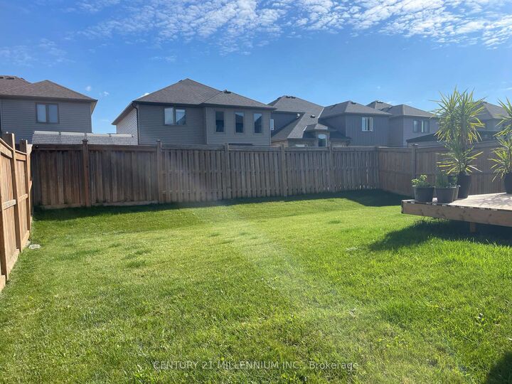 Property Photo:  84 Melody Lane  ON L9W 7S8 
