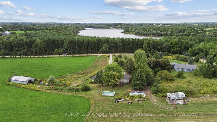 Property Photo: 8033 Sideroad 10 N/A ON N1H 6J1