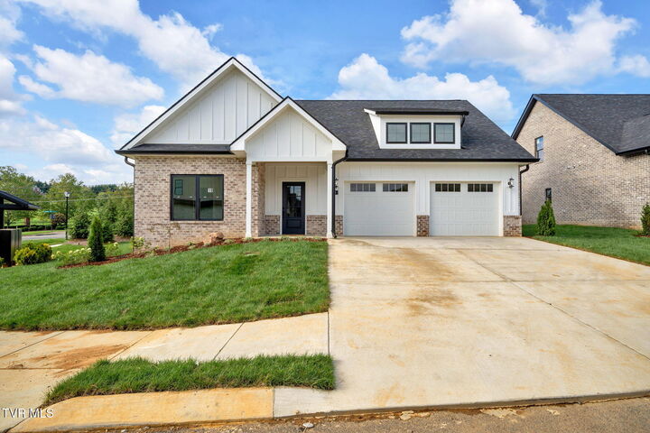 19 Station Way  Johnson City TN 37615 photo