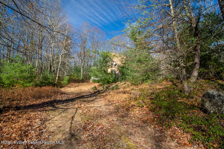 Property Photo:  140 Stillerberg Strada  NY 12446 