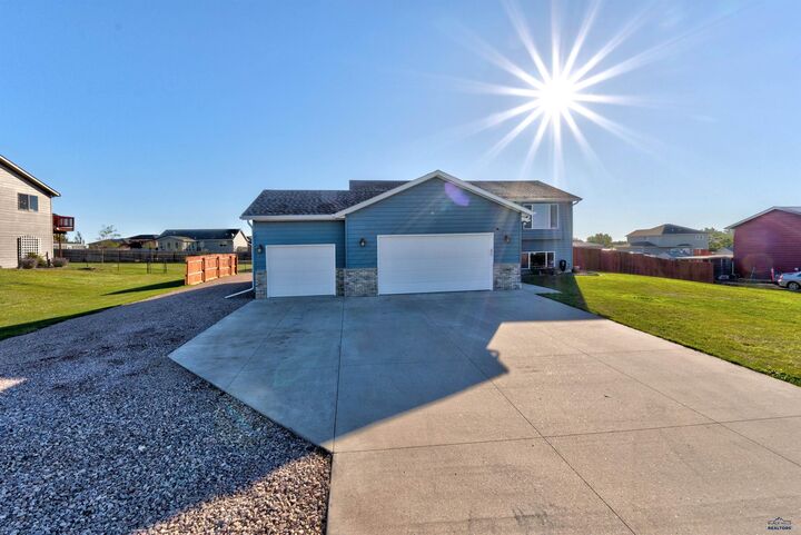 Property Photo: 22968 Candlelight Dr SD 57703