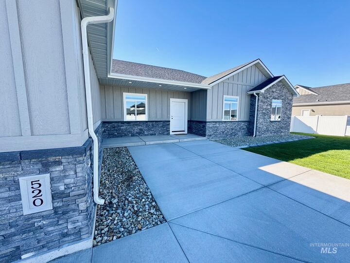 Property Photo: 520 Biscotti Loop ID 83336