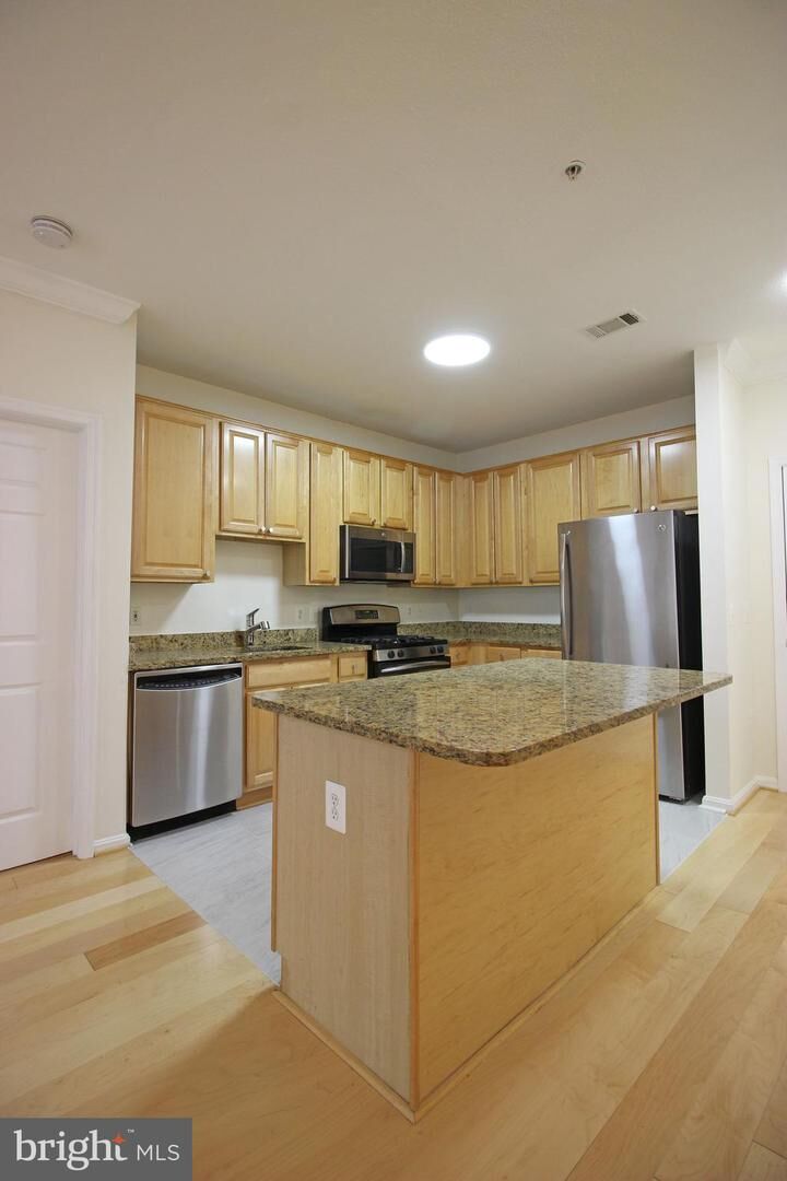 Property Photo: 9486 Virginia Center Boulevard 203 VA 22181