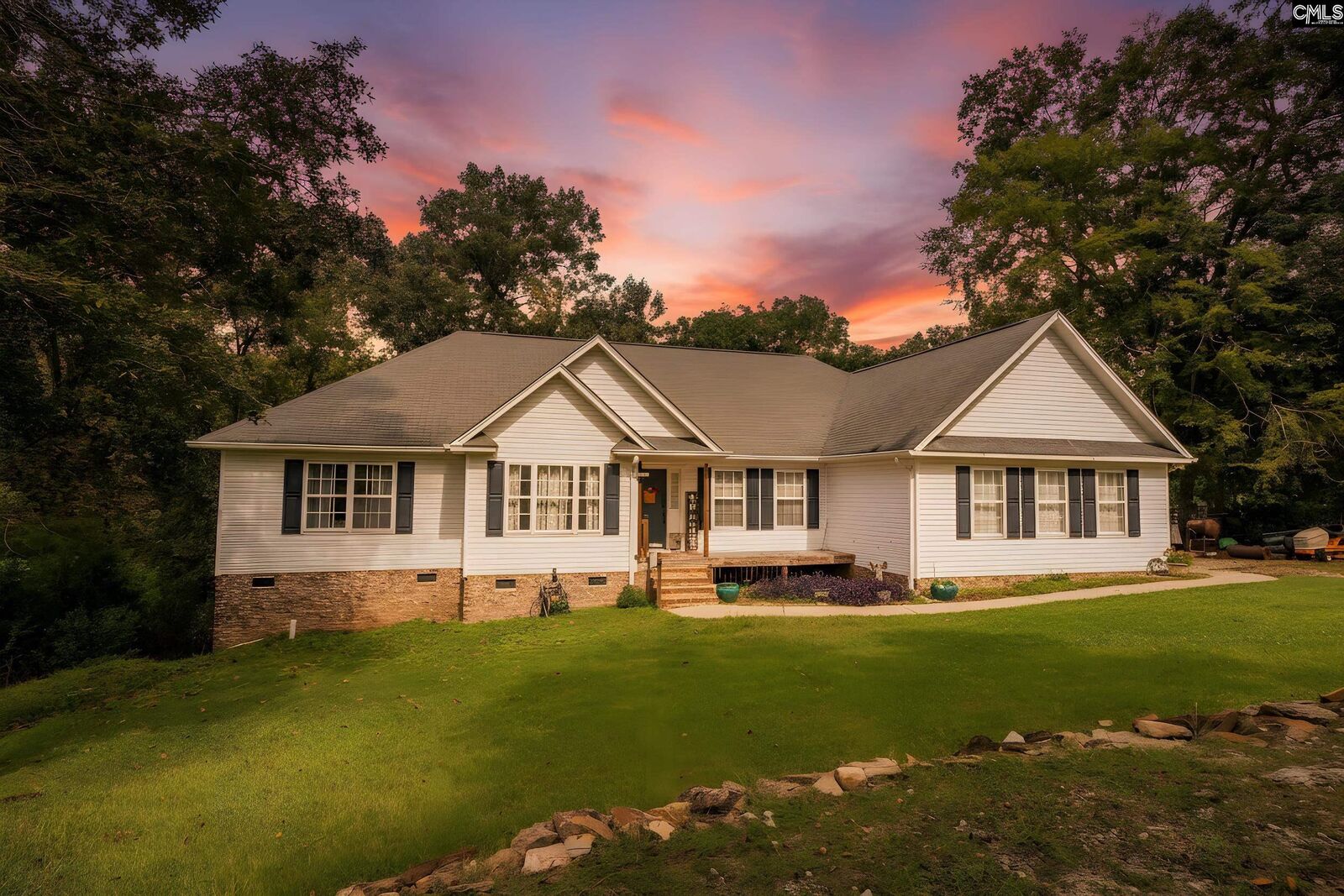 Property Photo: 501 Canasta SC 29054