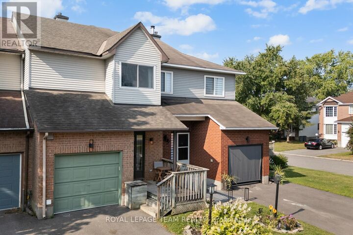 Photo de la propriété:  4 Danaher Drive  ON K2J 3Y6 