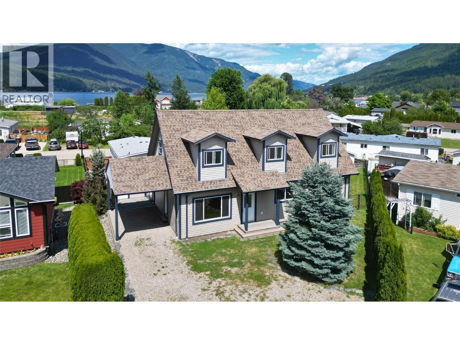 Property Photo: 7281 46 Street Northeast BC V1E 2B3