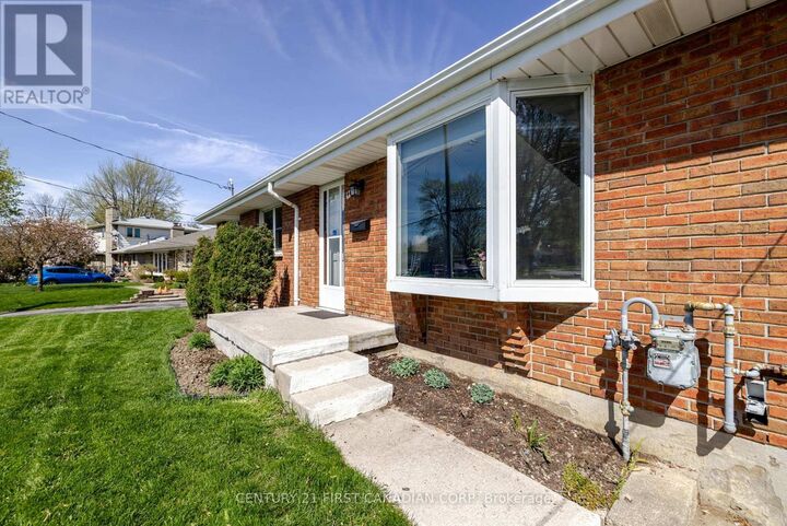 460 Beachwood Avenue  London South (South D) ON N6J 3K1 photo