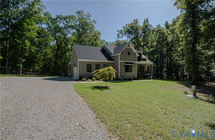 Property Photo:  6012 Swans Lane  VA 23111 