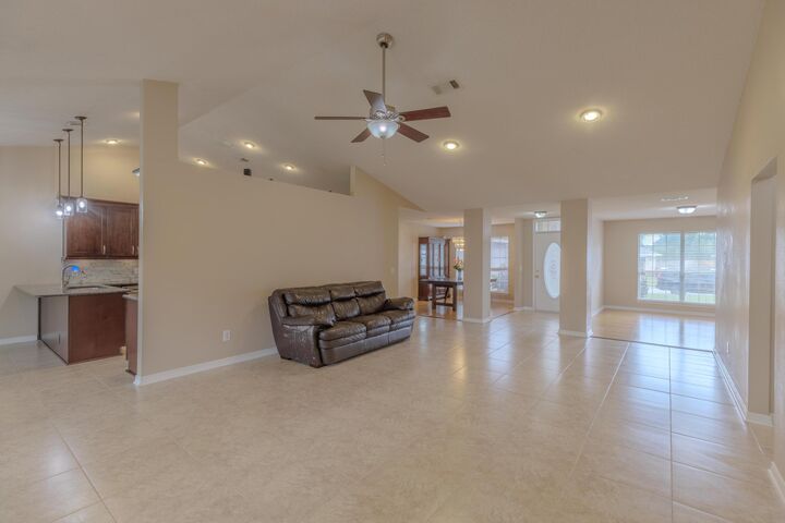 Property Photo: 1230 Grand Ridge Circle FL 32563