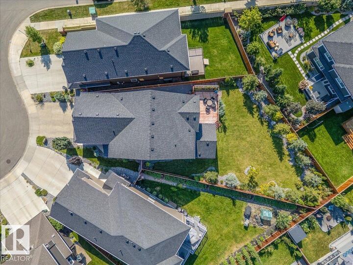 Property Photo: 3557 Keswick Boulevard SW AB T6W 3W9