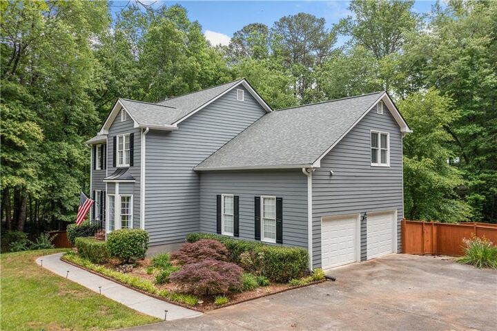 Property Photo: 49 Timberlake Cove NE GA 30121