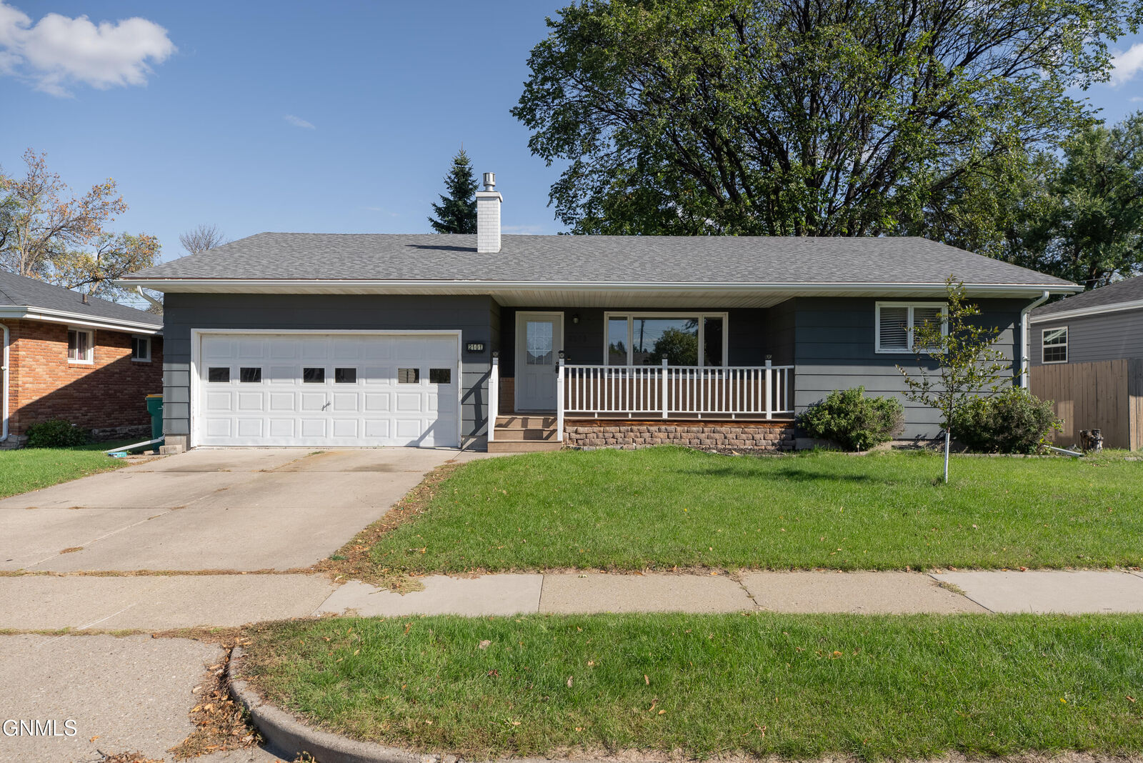Property Photo: 2101 Northridge Drive ND 58501