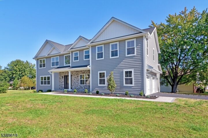 Property Photo:  16 Windsor Way  NJ 07936 