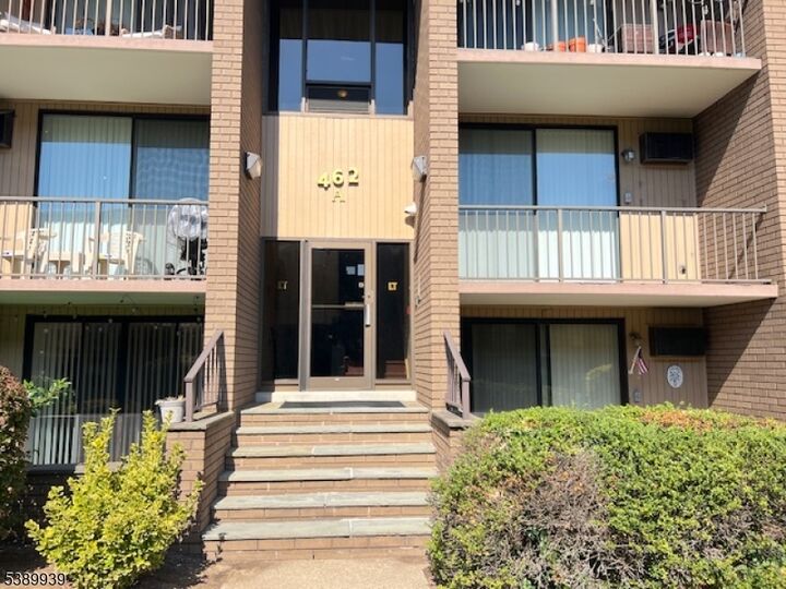 Property Photo:  462 Liberty St 203  NJ 07643 