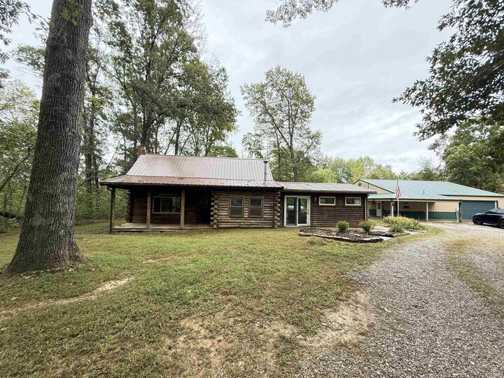 Property Photo: 6688 Nickens Road IN 47601