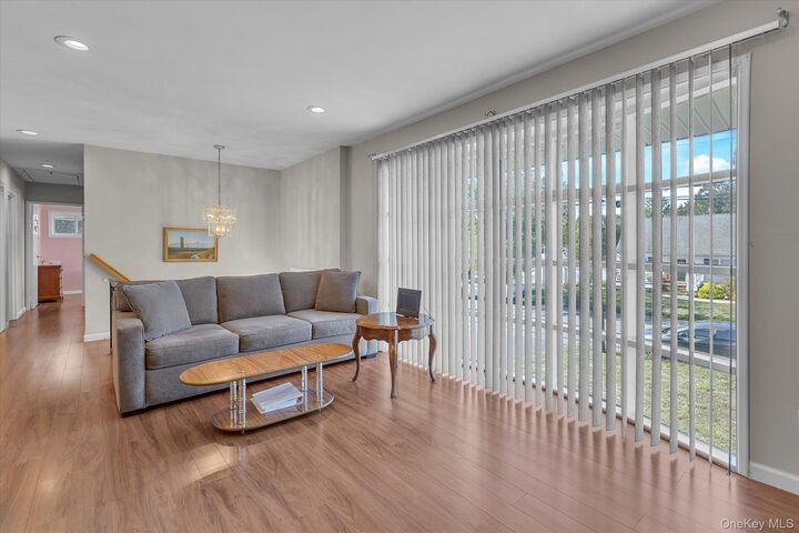 Property Photo: 149 Osceola Avenue NY 11729