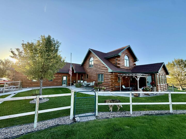 Property Photo: 6740 Whisper Canyon Rd NE 69101