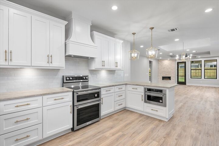 Property Photo: 911 Augusta Drive TX 75901