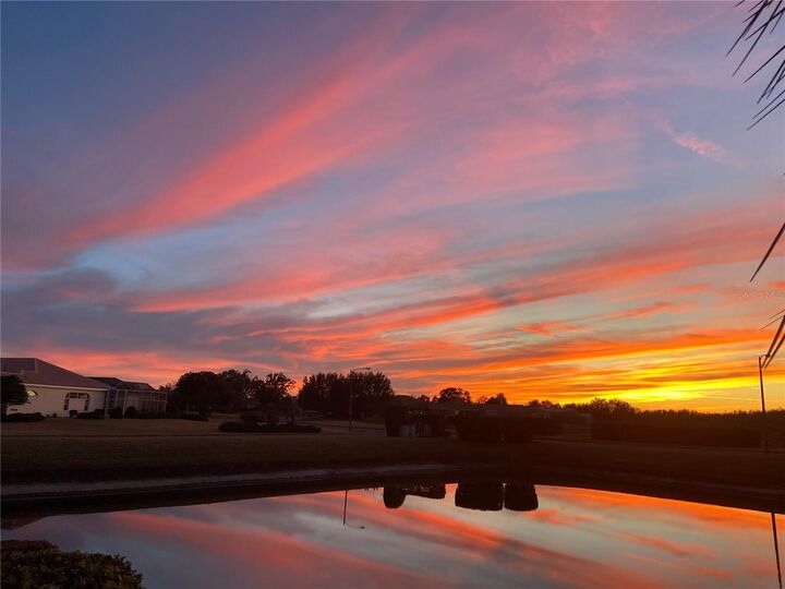 Property Photo: 8472 Maybelle Drive FL 34613