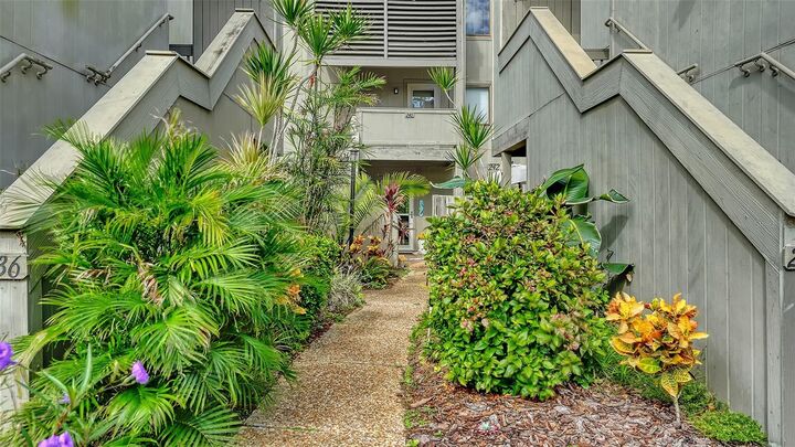 Property Photo:  238 Woodland Drive 238  FL 34229 