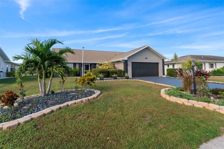 Property Photo: 1526 Fort Duquesna Drive FL 33573