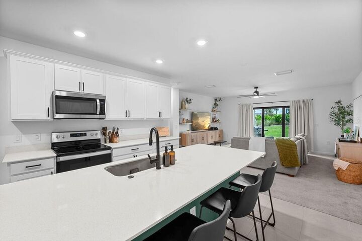 Property Photo: 1840 Vanora Lane FL 34240