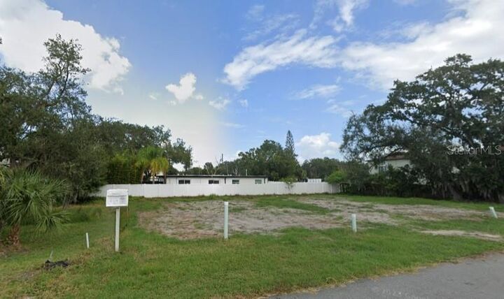 Property Photo:  4901 Rattlesnake Pointe Court  FL 33616 