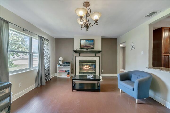 Property Photo:  508 S Montgomery Avenue  FL 32720 