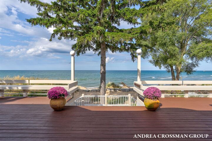 Property Photo:  1020 Lions Park Drive  MI 49085 