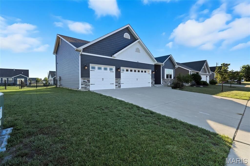Property Photo: 504 Summerbrook Estates Court MO 63385