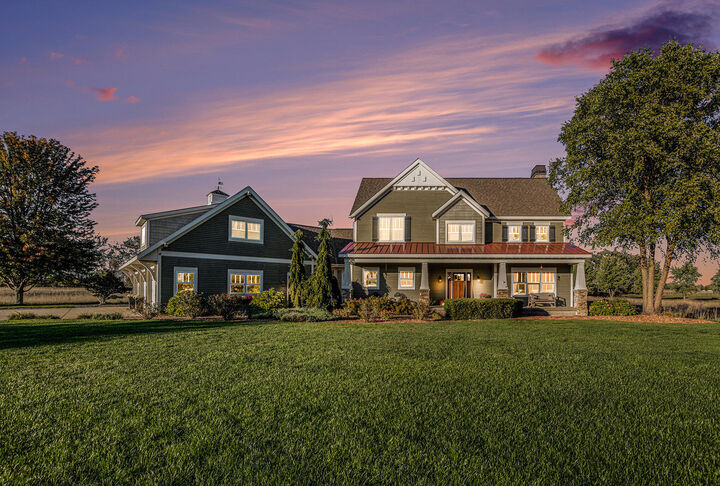 Property Photo: 7505 Woodland Way MI 49464