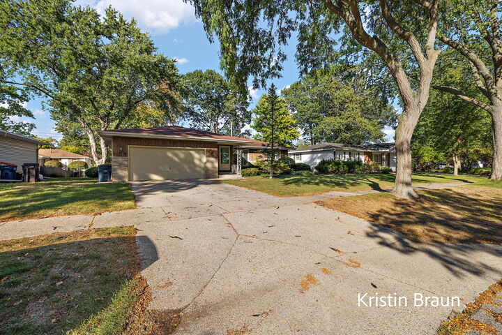 Property Photo:  1448 Marlboro Road  MI 49441 