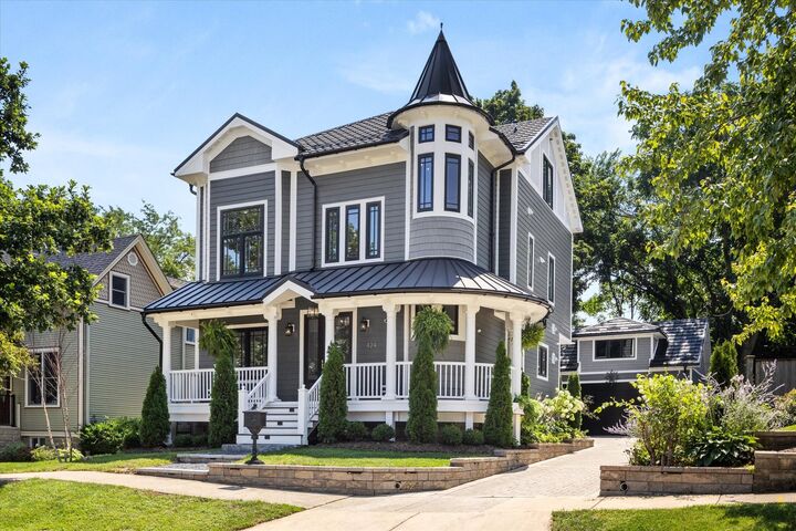 424 E Maple Avenue  La Grange IL 60525 photo