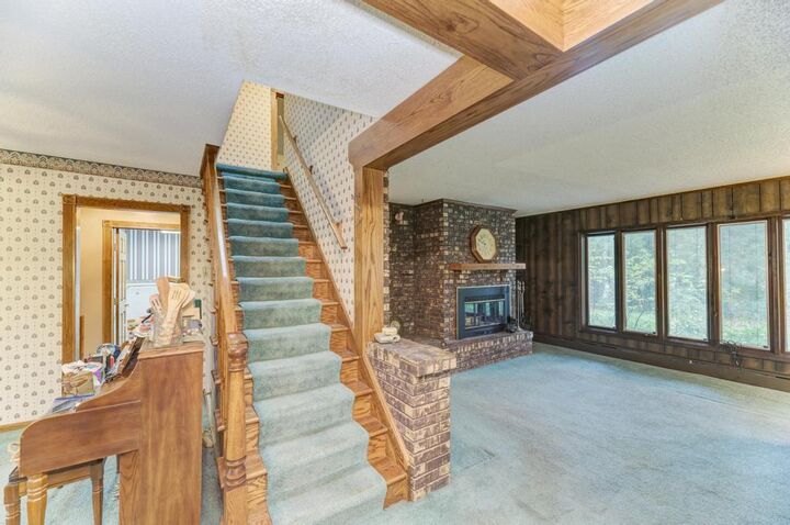 Property Photo: 6N331 Keeney Road IL 60172