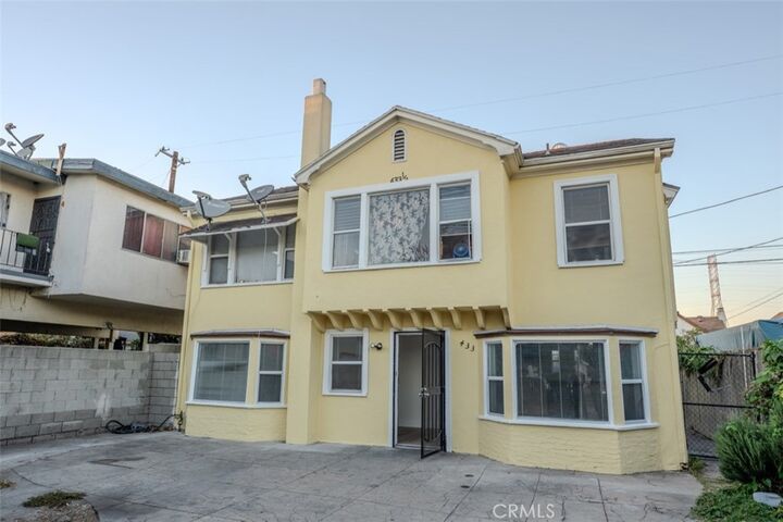 Property Photo: 433 433 W Century CA 90003