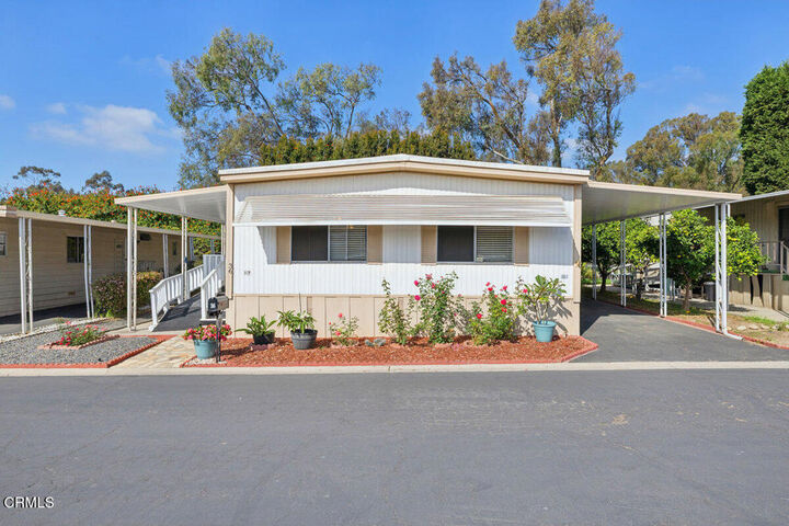 Property Photo: 36 Copland Circle 36 CA 93003