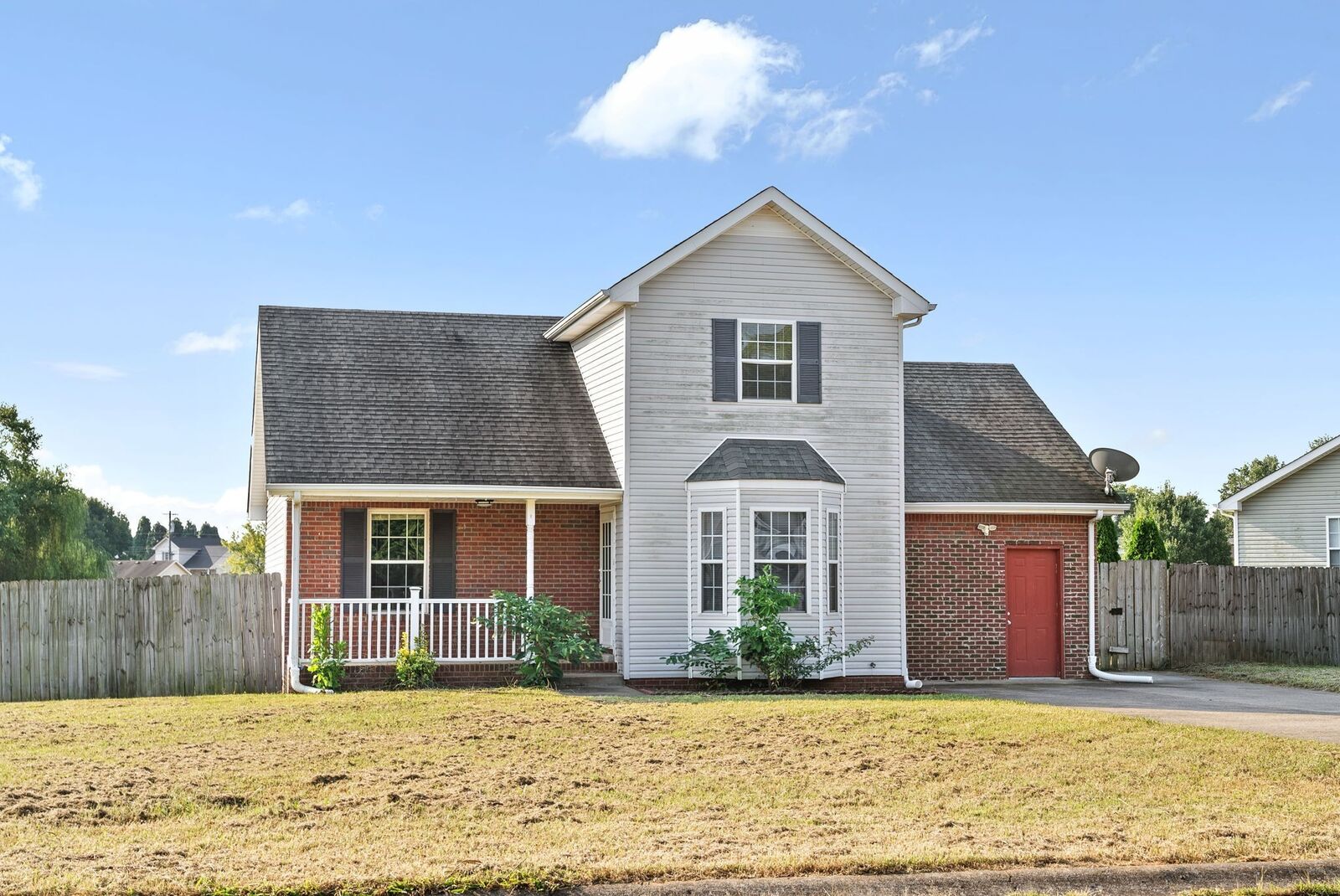 Property Photo:  3282 N Senseney Cir  TN 37042