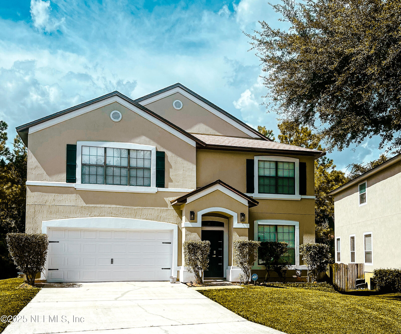 Property Photo: 3124 Tower Oaks Drive FL 32065