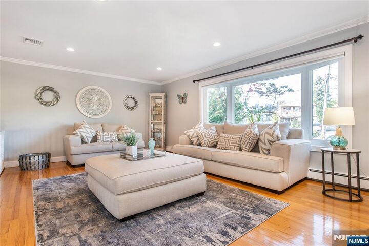 Property Photo:  124 Thanksgiving Lane  NJ 07013 