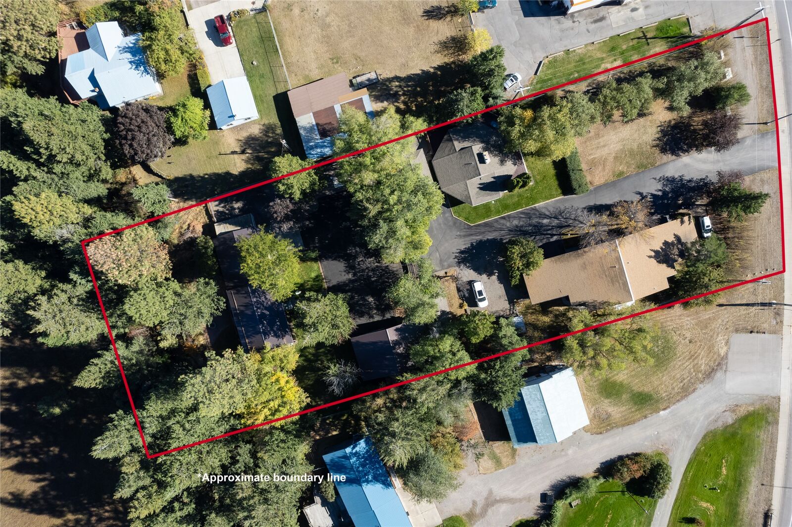 Property Photo:  7316, 7318 & 7314 US Highway 2 E  MT 59912 